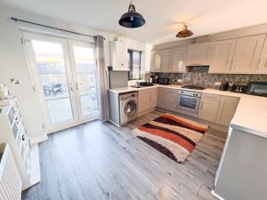 Photo 13- click for photo gallery